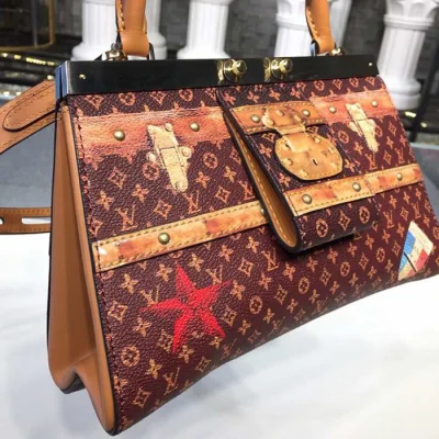 Сумка Louis Vuitton M43946 Crown Frame Monogram Canvas "Brown" фото № 5