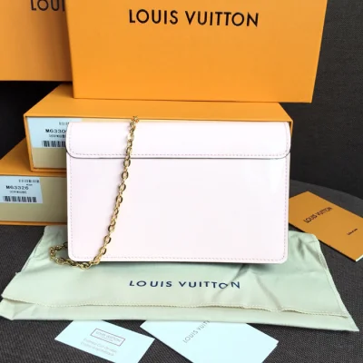 Сумка Louis Vuitton Cherrywood Chain Wallet M63306 Monogram Vernis Rose Ballerine "Pink" фото № 4