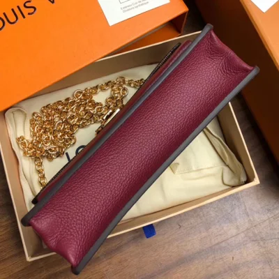 Сумка Louis Vuitton Vavin Chain Wallet N60222 Damier Ebene Canvas Bordeaux Red "Brown" фото № 4 Сумка Louis Vuitton Vavin Chain Wallet N60222 Damier Ebene Canvas Bordeaux Red "Brown" фото № 4