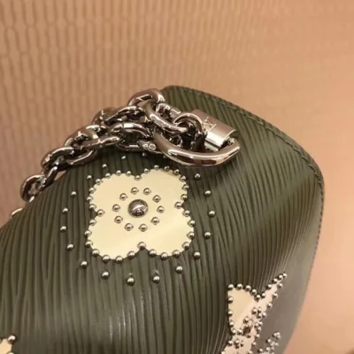 Сумка Louis Vuitton Twist MM M52159 Epi Leather Khaki "Green" фото № 7