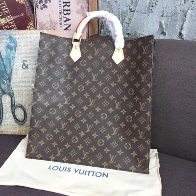 Сумка Louis Vuitton Sac Plat Tote Bag M51140 Monogram Canvas "Brown" фото № 2 Сумка Louis Vuitton Sac Plat Tote Bag M51140 Monogram Canvas "Brown" фото № 2