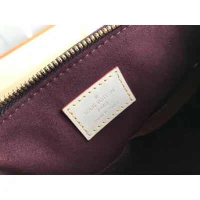 Сумка Louis Vuitton Flower Zipped Tote BB M44359 Monogram Canvas Beige "Brown" фото № 10 Сумка Louis Vuitton Flower Zipped Tote BB M44359 Monogram Canvas Beige "Brown" фото № 10