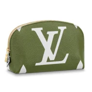 Косметичка Louis Vuitton Pochette Cosme XL M67693 Monogram Coated Canvas Khaki "Green"