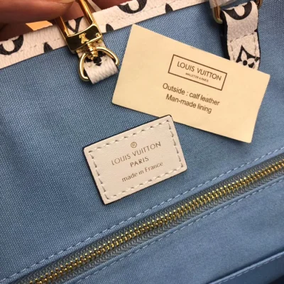 Сумка Louis Vuitton Onthego M44572 Monogram Coated Canvas "Blue" фото № 9 Сумка Louis Vuitton Onthego M44572 Monogram Coated Canvas "Blue" фото № 9