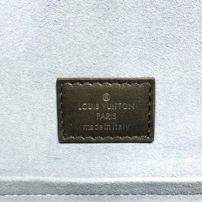 Сумка Louis Vuitton Men's Messenger PM Bag in Epi Leather M53492 2017 "Black" фото № 9