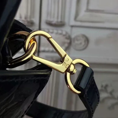 Сумка Louis Vuitton M50171 Montaigne BB Tote Bag Monogram Vernis "Black" фото № 8