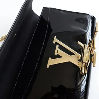 Сумка Louis Vuitton M50433 Chain Louise MM Crossbody Bag Monogram Vernis "Black" фото № 9