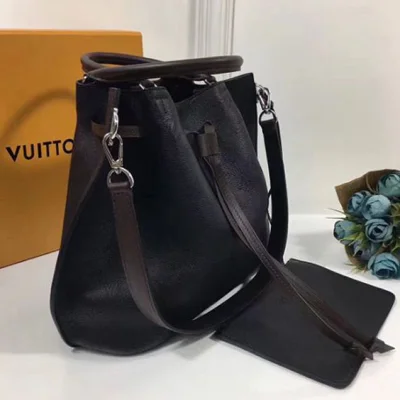 Сумка Louis Vuitton M54402 Girolata Tote Bag Mahina Leather "Black" фото № 4