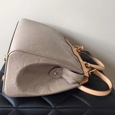 Сумка Louis Vuitton M90181 Brea MM Tote Bag Monogram Vernis "Beige" фото № 6