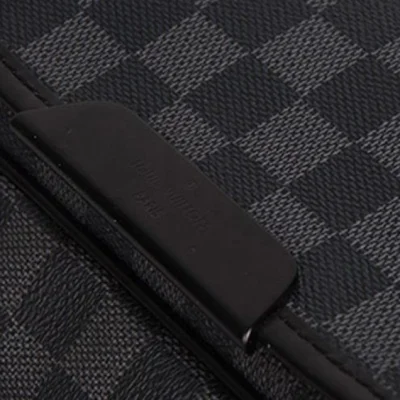 Сумка Louis Vuitton N58033 Daniel GM Messenger Bag Damier Graphite Canvas "Graphite" фото № 7