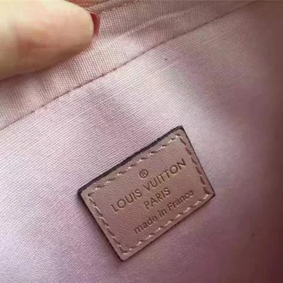 Сумка Louis Vuitton M64058 Camera Pouch Crossbody Bag Monogram Vernis "Pink" фото № 9