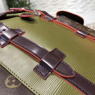 Рюкзак Louis Vuitton M53425 Christopher PM Backpack Epi Leather "Green" фото № 7