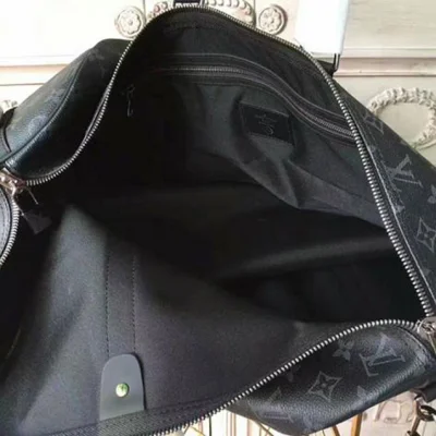 Сумка Louis Vuitton M43414 Keepall 55 Bandouliere Duffel Bag Monogram Eclipse Canvas "Black" фото № 10 Сумка Louis Vuitton M43414 Keepall 55 Bandouliere Duffel Bag Monogram Eclipse Canvas "Black" фото № 10