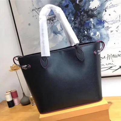 Сумка Louis Vuitton Neverfull MM M54185 Epi Leather "Black" фото № 4