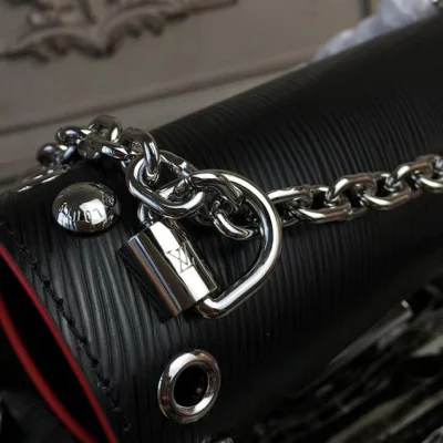 Сумка Louis Vuitton Twist MM M53520 Epi Leather "Black" фото № 7