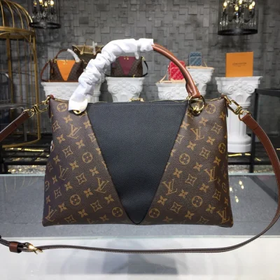 Сумка Louis Vuitton V Tote MM M43948 Monogram Canvas Black "Brown" фото № 4