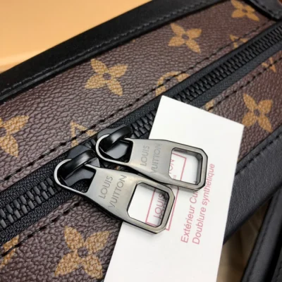 Сумка Louis Vuitton Soft Trunk M44478 Monogram Coated Canvas "Brown" фото № 4