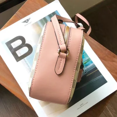 Сумка Louis Vuitton Saintonge N40155 Damier Azur Canvas Eau De Rose "White" фото № 4 Сумка Louis Vuitton Saintonge N40155 Damier Azur Canvas Eau De Rose "White" фото № 4