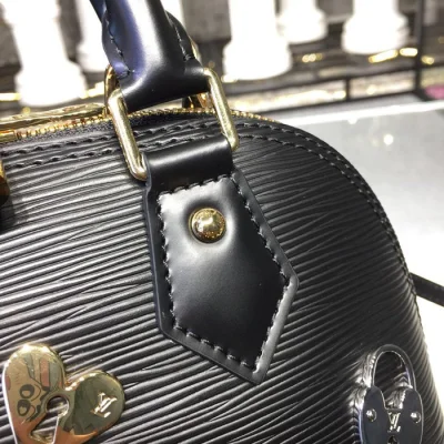 Сумка Louis Vuitton Alma BB M52884 Epi Leather "Black" фото № 5