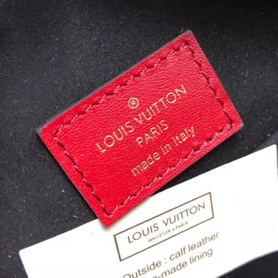 Сумка Louis Vuitton Boite Chapeau Souple M54100 Monogram Vernis "Red" фото № 10