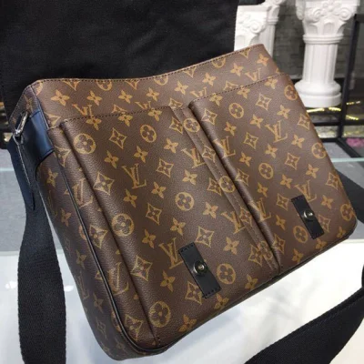 Сумка Louis Vuitton Christopher Messenger Bag 36cm Monogram Macassar Canvas Fall Winter 2018 Collection N41500 "Brown" фото № 9