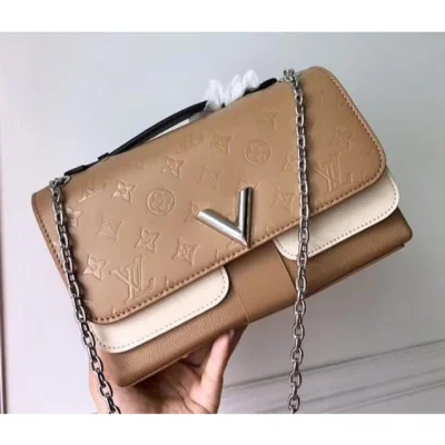 Сумка Louis Vuitton Very Chain Bag M44233 Sesame 2017 "Beige" фото № 2
