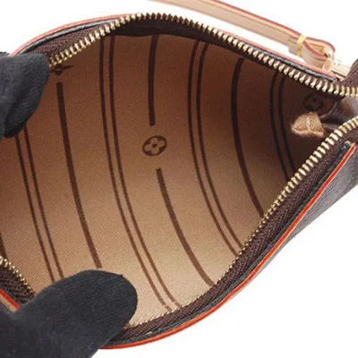 Сумка Louis Vuitton M40309 Mini Pochette Delightful Monogram Canvas "Brown" фото № 7 Сумка Louis Vuitton M40309 Mini Pochette Delightful Monogram Canvas "Brown" фото № 7