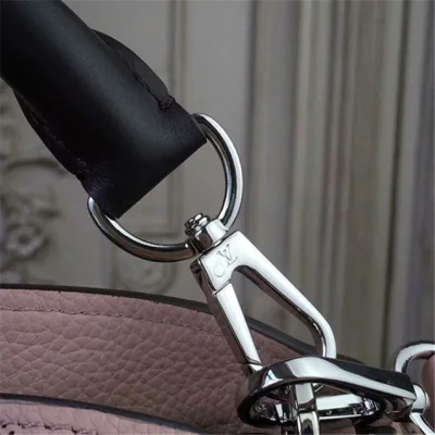 Сумка Louis Vuitton M50033 Babylone PM Hobo Bag Mahina Leather "Pink" фото № 7