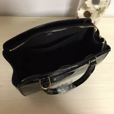 Сумка Louis Vuitton M50600 Brea PM Tote Bag Monogram Vernis "Black" фото № 8
