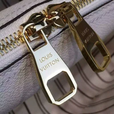 Сумка Louis Vuitton M50880 Montaigne BB Tote Bag Monogram Empreinte Leather "White" фото № 10