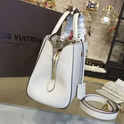 Сумка Louis Vuitton M50880 Montaigne BB Tote Bag Monogram Empreinte Leather "White" фото № 3