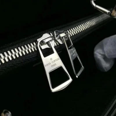 Сумка Louis Vuitton Twist Tote M54810 Epi Leather "Black" фото № 10