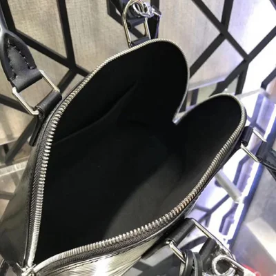 Сумка Louis Vuitton Alma BB M43506 Epi Leather "Black" фото № 10