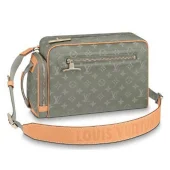 Сумка Louis Vuitton Camera Bag Monogram Titanium Canvas Fall Winter 2018 Collection M43884 Grey "Brown"