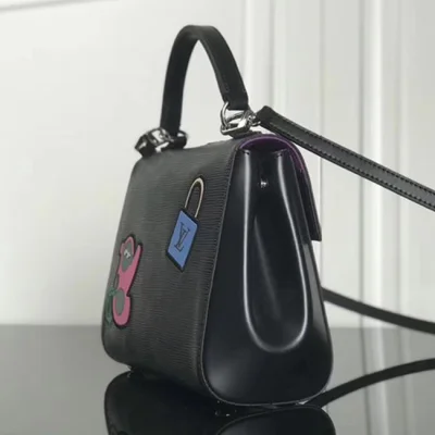Сумка Louis Vuitton M52484 Cluny BB Epi Leather "Black" фото № 4