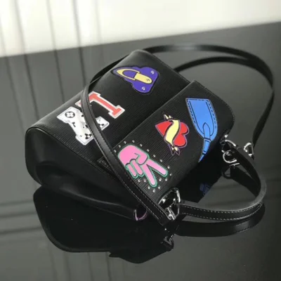 Сумка Louis Vuitton M52484 Cluny BB Epi Leather "Black" фото № 5