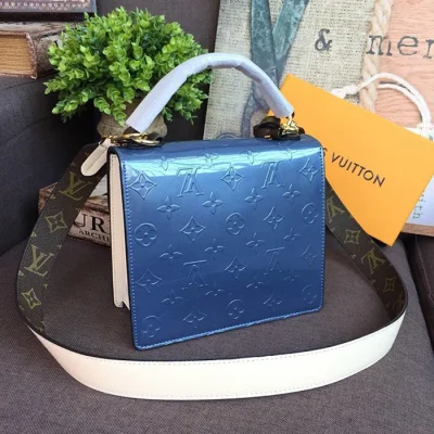 Сумка Louis Vuitton Spring Street M90373 Monogram Vernis Bleu Jean "Blue" фото № 4