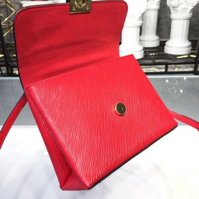 Сумка Louis Vuitton Locky BB M53239 Epi Leather Coquelicot "Red" фото № 7