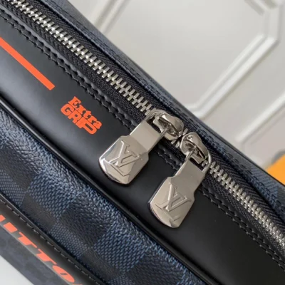 Косметичка Louis Vuitton Toilet Pouch GM N60245 Damier Cobalt Canvas "Navy Blue" фото № 8