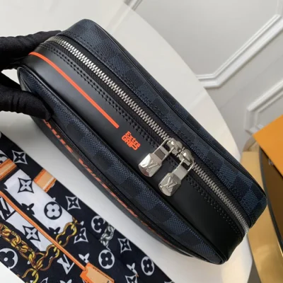 Косметичка Louis Vuitton Toilet Pouch GM N60245 Damier Cobalt Canvas "Navy Blue" фото № 5