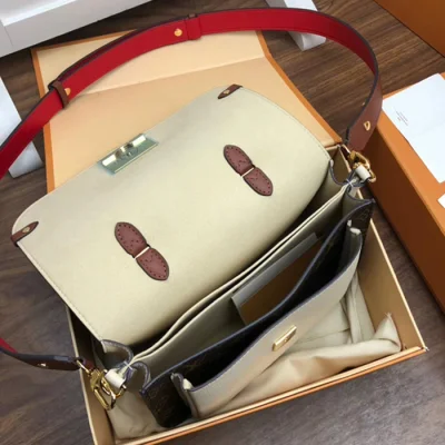 Сумка Louis Vuitton Vaugirard M44353 Monogram Coated Canvas Creme Beige "Brown" фото № 8 Сумка Louis Vuitton Vaugirard M44353 Monogram Coated Canvas Creme Beige "Brown" фото № 8