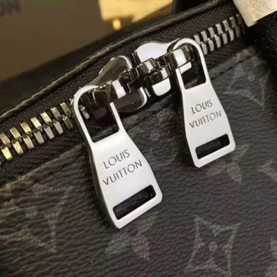 Сумка Louis Vuitton M43038 Keepall Voyager Duffel Bag Monogram Eclipse Canvas "Black" фото № 7