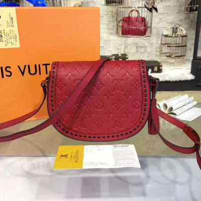 Сумка Louis Vuitton M43144 Junot Crossbody Bag Monogram Empreinte Leather "Red" фото № 4