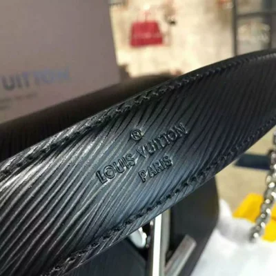 Сумка Louis Vuitton M50282 Twist MM Shoulder Bag Epi Leather "Black" фото № 7