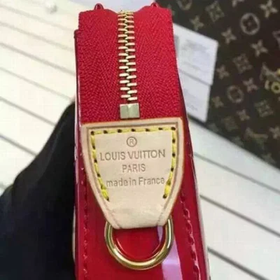 Сумка Louis Vuitton M91577 Pochette Accessoires Monogram Vernis "Red" фото № 6