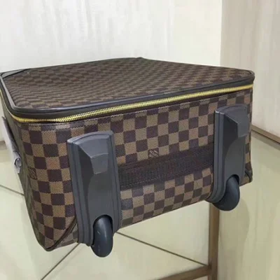 Чемодан Louis Vuitton N41386 Pegase Light 55 Rolling Luggage Damier Ebene Canvas "Brown" фото № 4 Чемодан Louis Vuitton N41386 Pegase Light 55 Rolling Luggage Damier Ebene Canvas "Brown" фото № 4