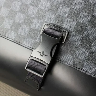 Сумка Louis Vuitton N41458 Messenger MM Messenger Bag Damier Graphite Canvas "Graphite" фото № 9 Сумка Louis Vuitton N41458 Messenger MM Messenger Bag Damier Graphite Canvas "Graphite" фото № 9