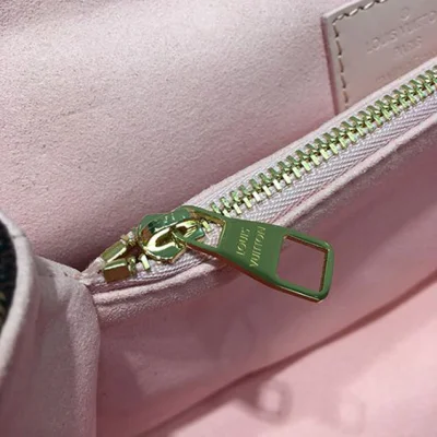 Сумка Louis Vuitton N41597 Caissa Clutch Shoulder Bag Damier Ebene Canvas "Brown" фото № 10 Сумка Louis Vuitton N41597 Caissa Clutch Shoulder Bag Damier Ebene Canvas "Brown" фото № 10