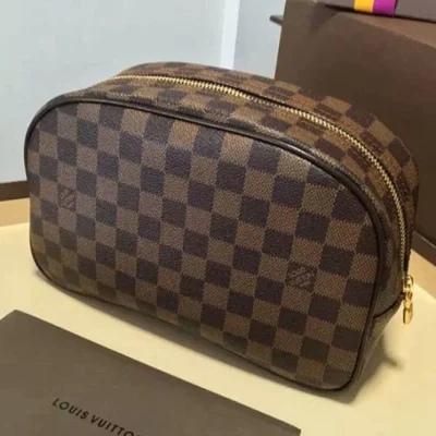 Косметичка Louis Vuitton N47624 Toiletry Bag 25 Damier Ebene Canvas "Brown" фото № 2
