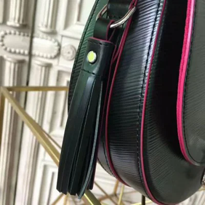 Сумка Louis Vuitton M54156 Saint Cloud Crossbody Bag Epi Leather "Black" фото № 6